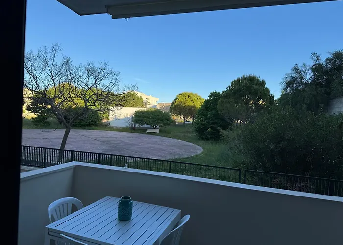 Ama Διαμέρισμα *